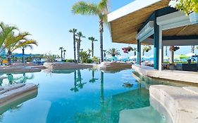 森蒂多西普瑞亚湾昂纳多酒店 Paphos Exterior photo