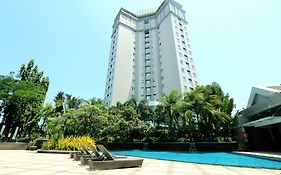 爪哇岛百诺肯酒店 泗水 Exterior photo