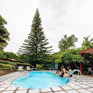 卡瓦尼亚斯绿庭园酒店 Monteverde Exterior photo