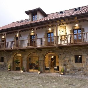 比利亚卡列多 La Casona De Llerana酒店 Exterior photo