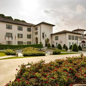 Hotel Parco Borromeo - Monza Brianza 切萨诺·马德尔诺 Exterior photo