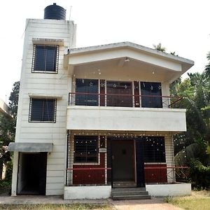 Shrikanchan Bungalow Near Dāpoli Exterior photo