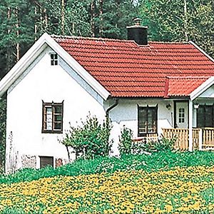 Nice Home In Hjltevad With 1 Bedrooms Hjältevad Exterior photo