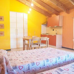 Mini-Appartamenti, Camere Lanterna Blu Mombello Monferrato Exterior photo