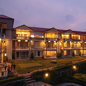 Neugal Riverfront Resort Pālampur Exterior photo