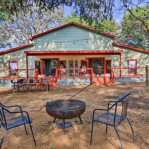 Cabin In Helotes Hill Country About 9 Mi To Old Town!别墅 Exterior photo