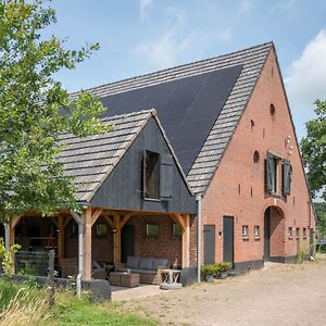 Ambt DeldenHet Heerengoedt住宿加早餐旅馆 Exterior photo