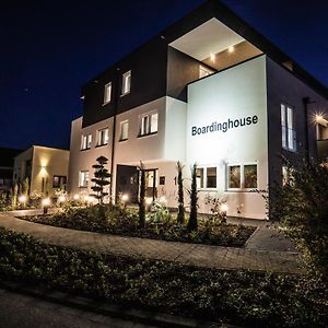 Boardinghouse Karlsdorf-Neuthard公寓式酒店 Exterior photo