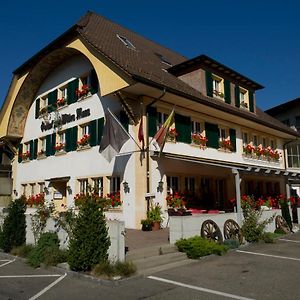 Aarwangen Gasthof Zum Wilden Mann酒店 Exterior photo