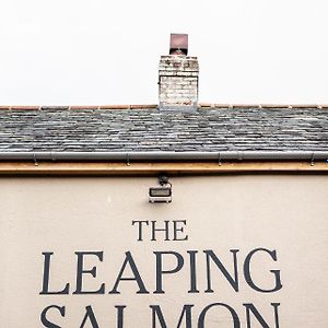 耶尔弗顿 The Leaping Salmon酒店 Exterior photo