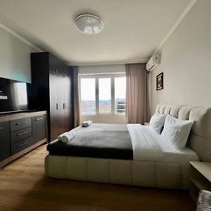 Amazing View Central 1 Bedroom Apartment 帕扎尔吉克 Exterior photo