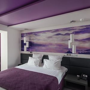 托斯托歌时尚风格酒店 新西伯利亚 Room photo