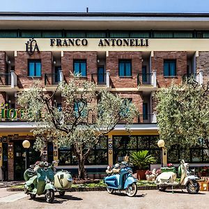 Hotel Franco Antonelli 阿西西 Exterior photo