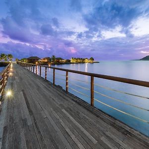 阿迦珊瑚礁度假村及Spa酒店 Lalomanu Exterior photo