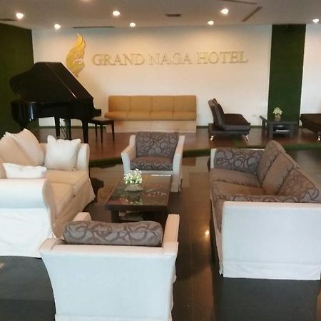 Grand Naga Hotel 乌隆他尼 外观 照片