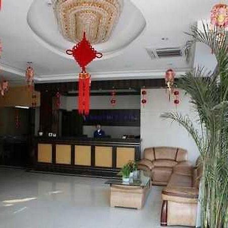 Yi Ting Hotel Chain Shanghai Dongfang Road Shop 外观 照片
