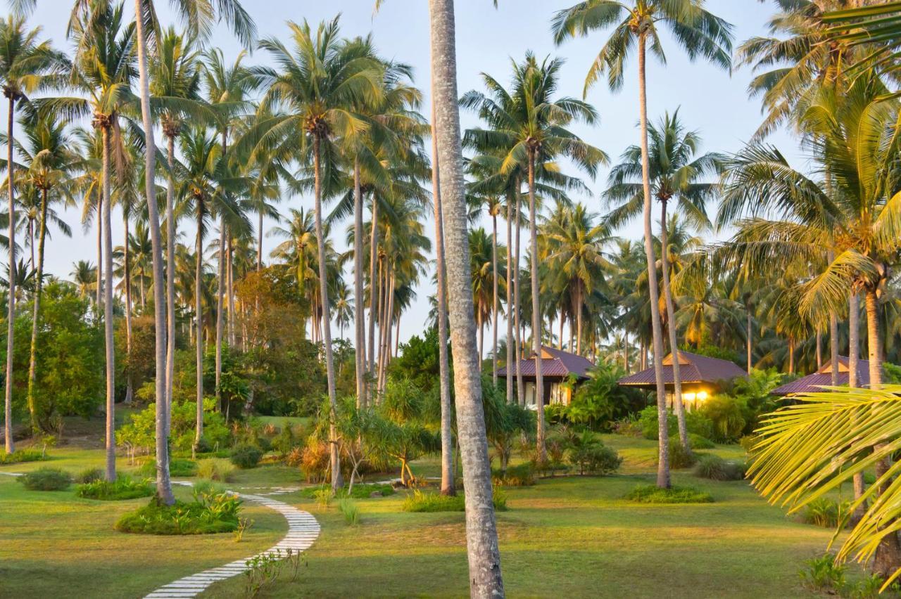 Shantaa Resort, Kohkood Ko Kut 外观 照片