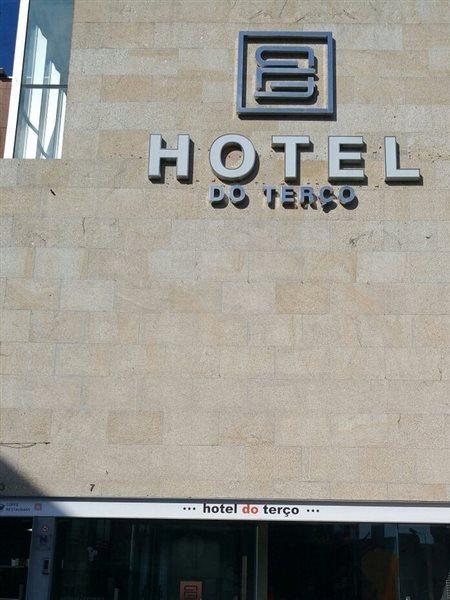 Flag Hotel 巴塞卢什 外观 照片