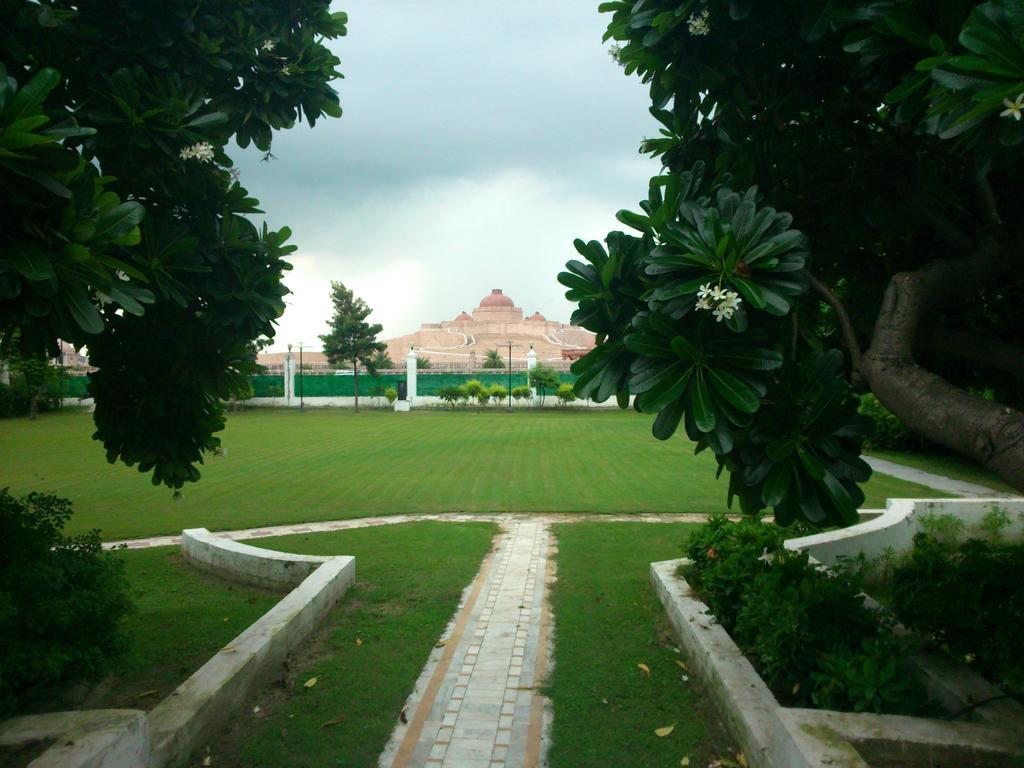 Taj Mahal Lucknow酒店 外观 照片