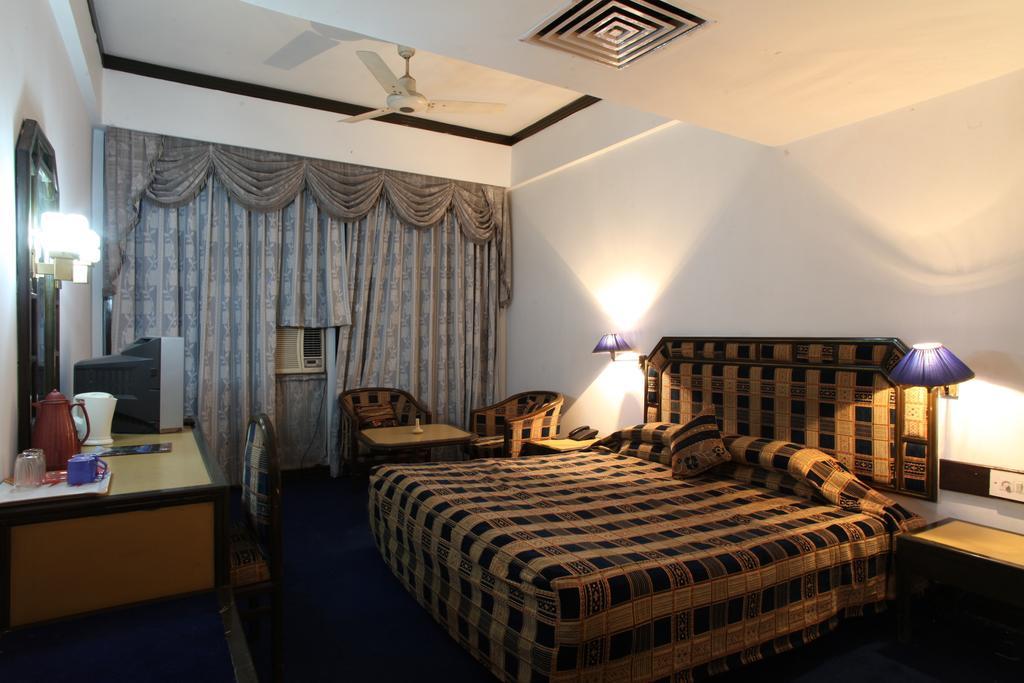 Hotel Jammu Ashok 客房 照片