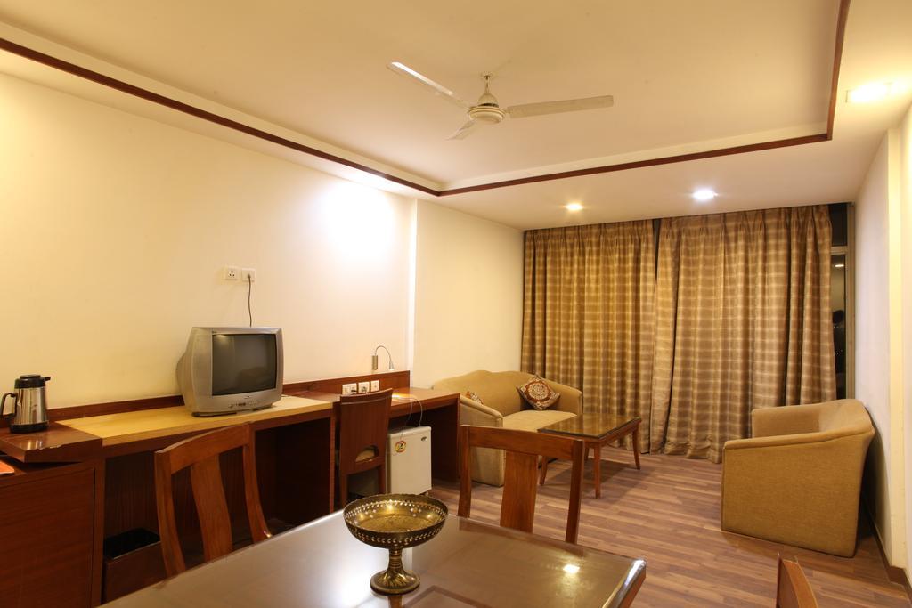 Hotel Jammu Ashok 客房 照片