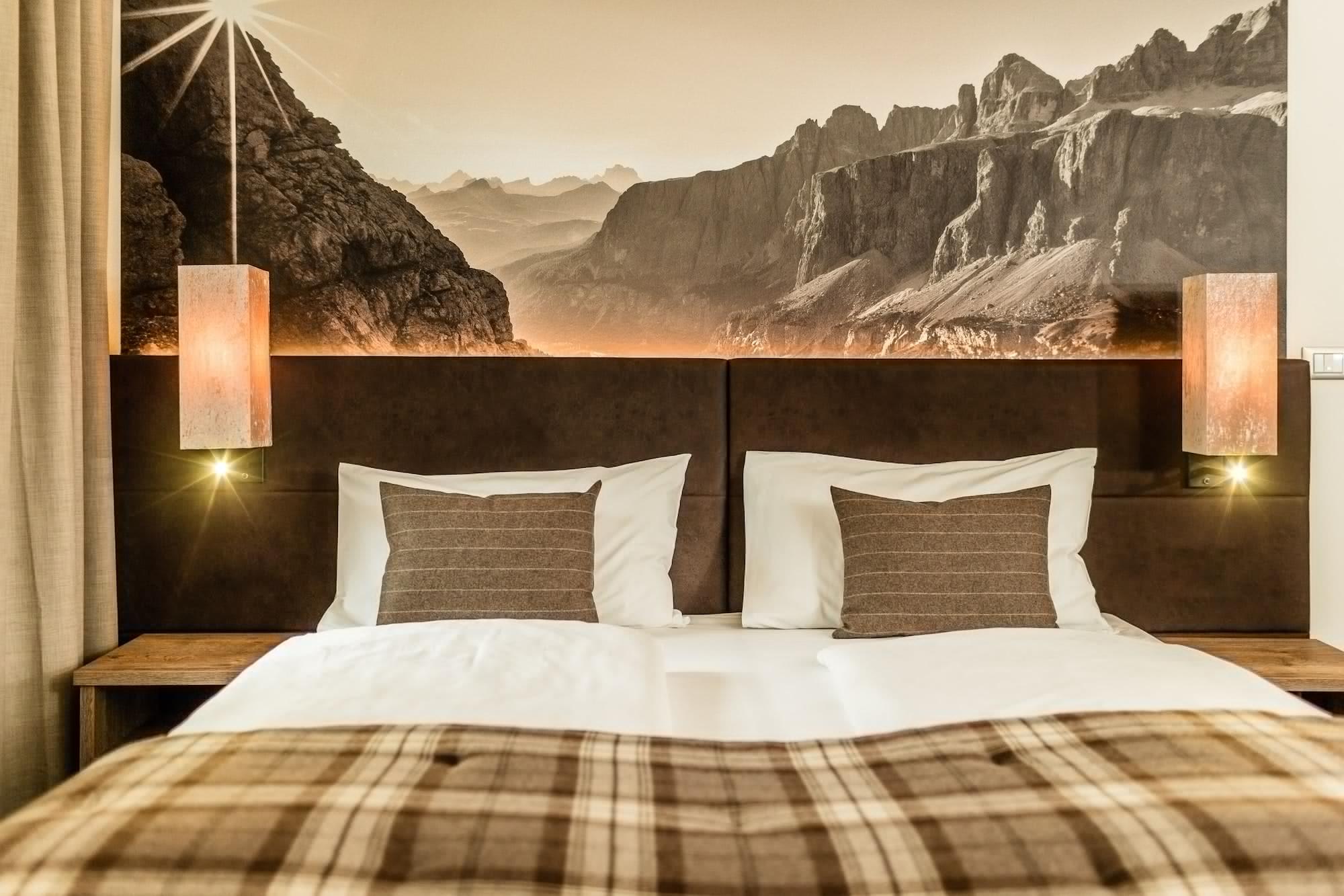 Hotel Touring Dolomites Santa Cristina Val Gardena 外观 照片