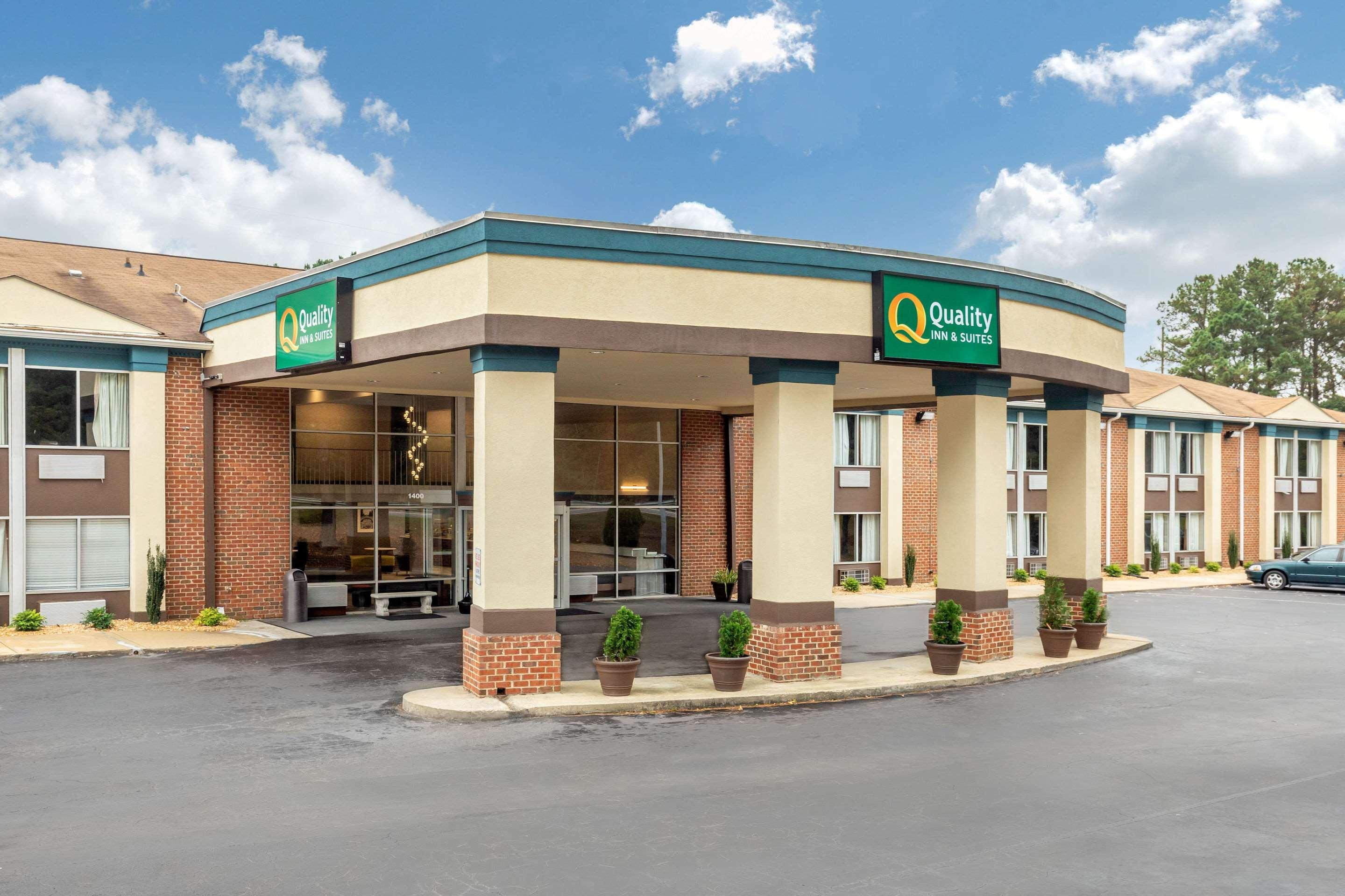 Quality Inn & Suites Apex-Holly Springs 外观 照片
