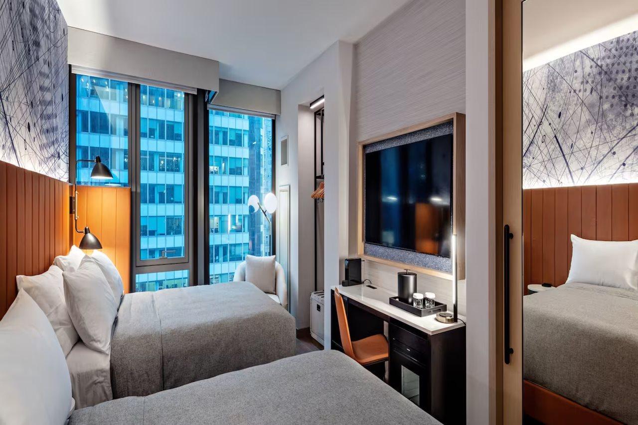 Doubletree Suites By Hilton Nyc - Times Square 纽约 外观 照片