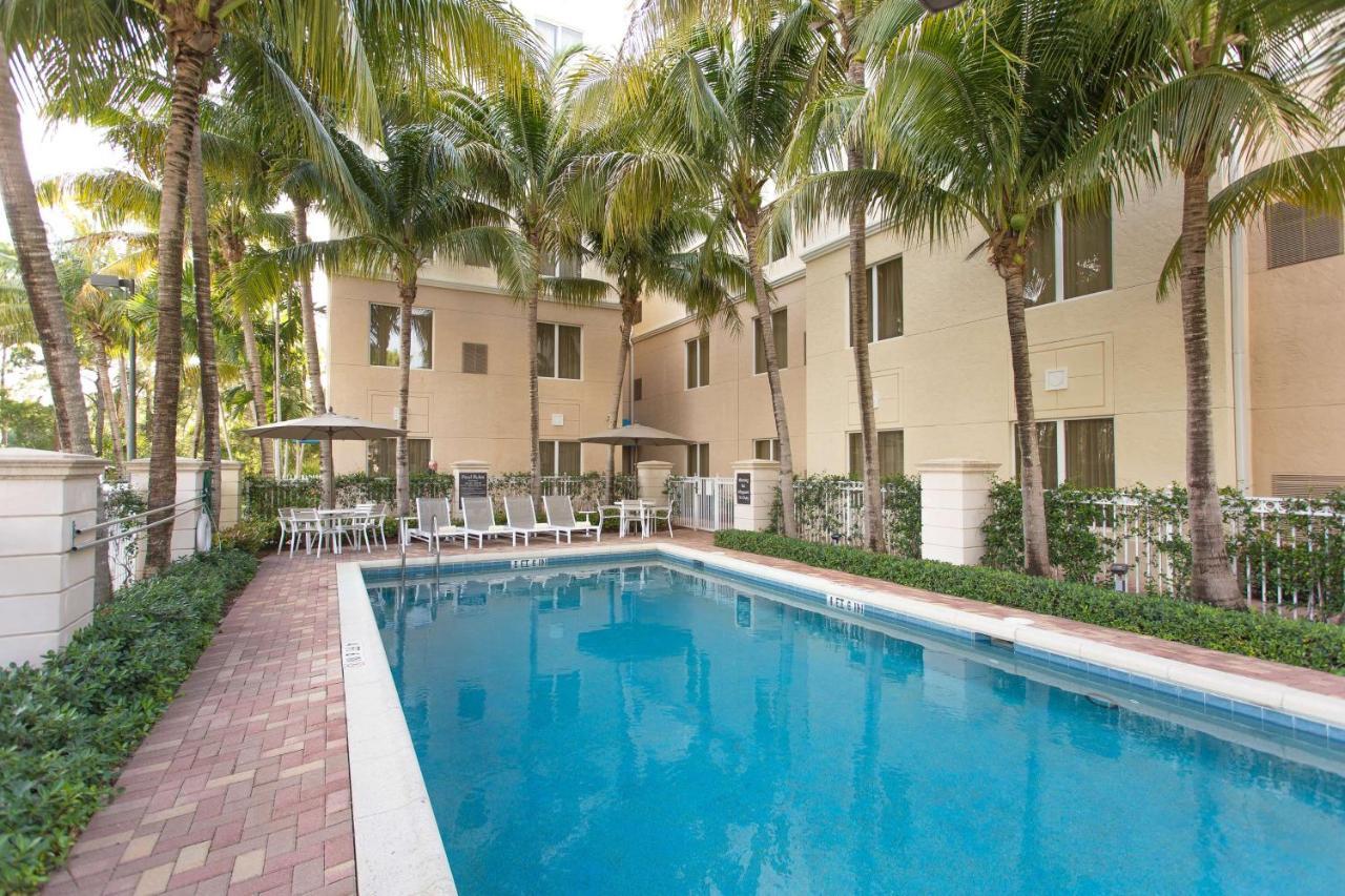 希尔顿棕榈滩花园惠庭套房酒店 外观 照片