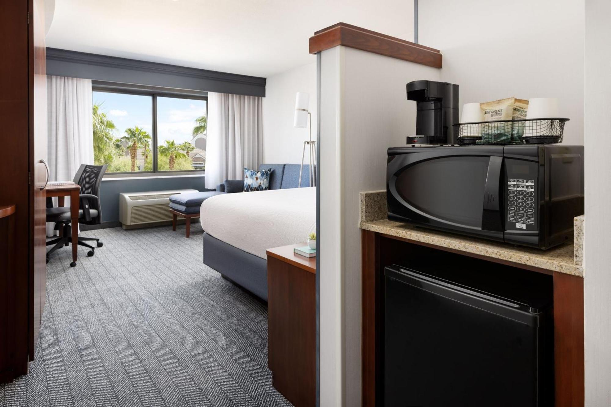 Courtyard By Marriott Las Vegas Stadium Area 外观 照片