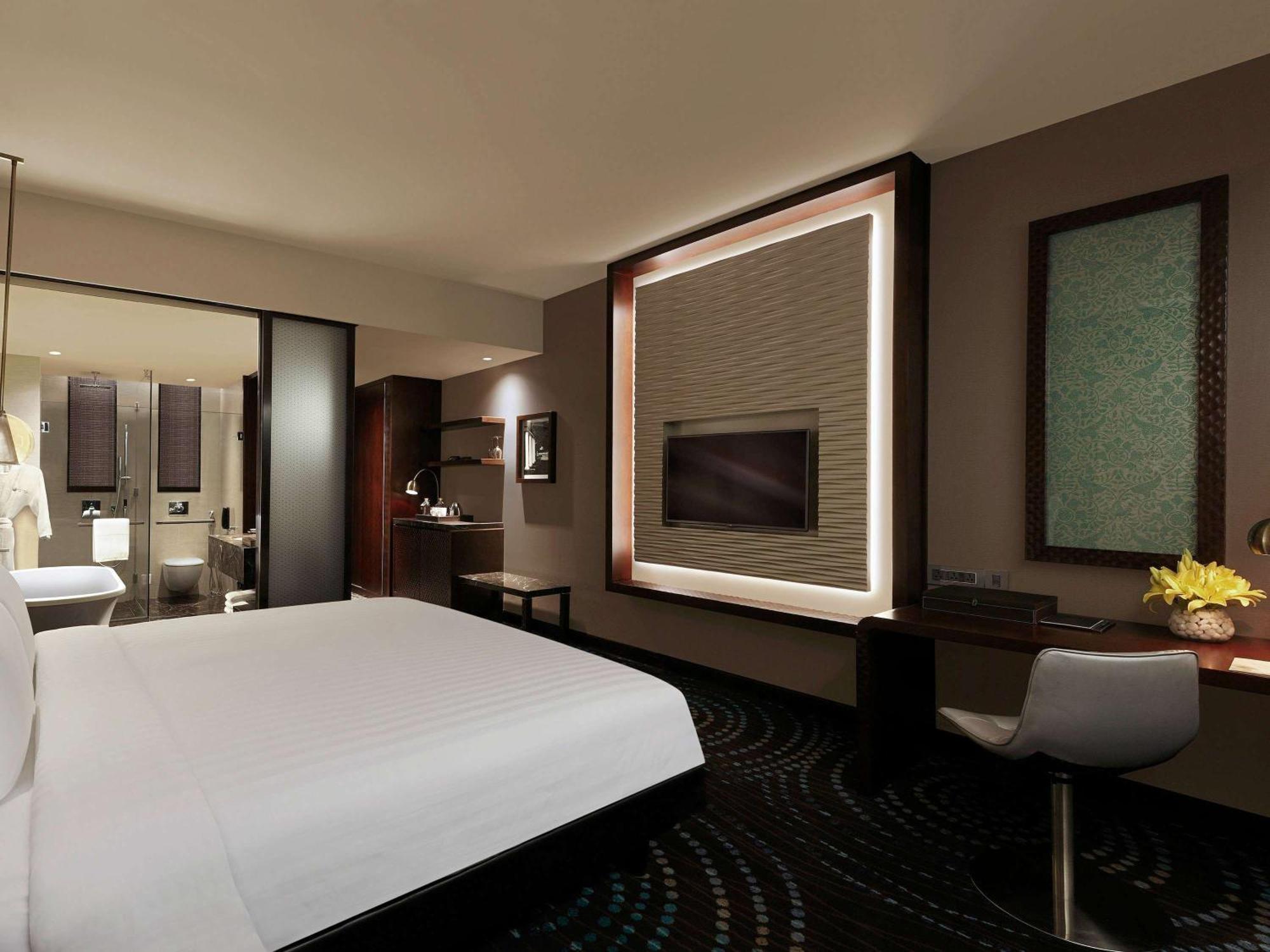 新德里航天城铂尔曼酒店-雅高品牌酒店 外观 照片