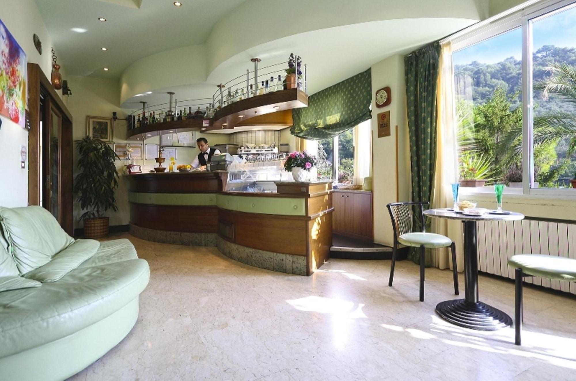 圣马特奥阿伯戈里斯托兰特酒店 圣巴特罗摩艾美尔 外观 照片