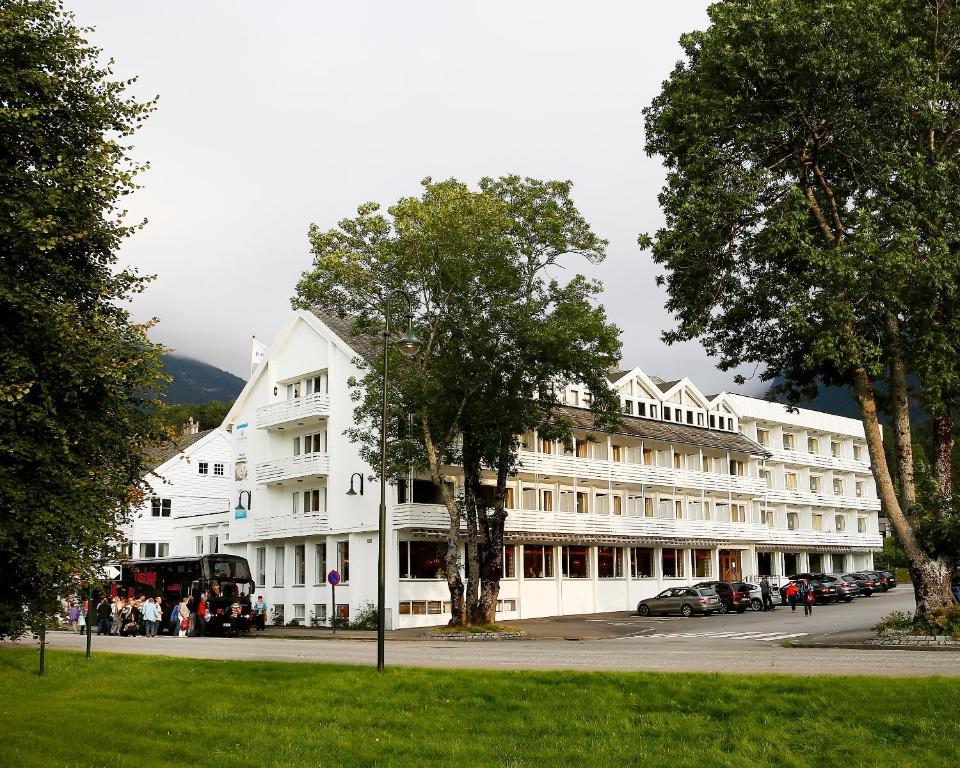 Kinsarvik Fjordhotel 外观 照片