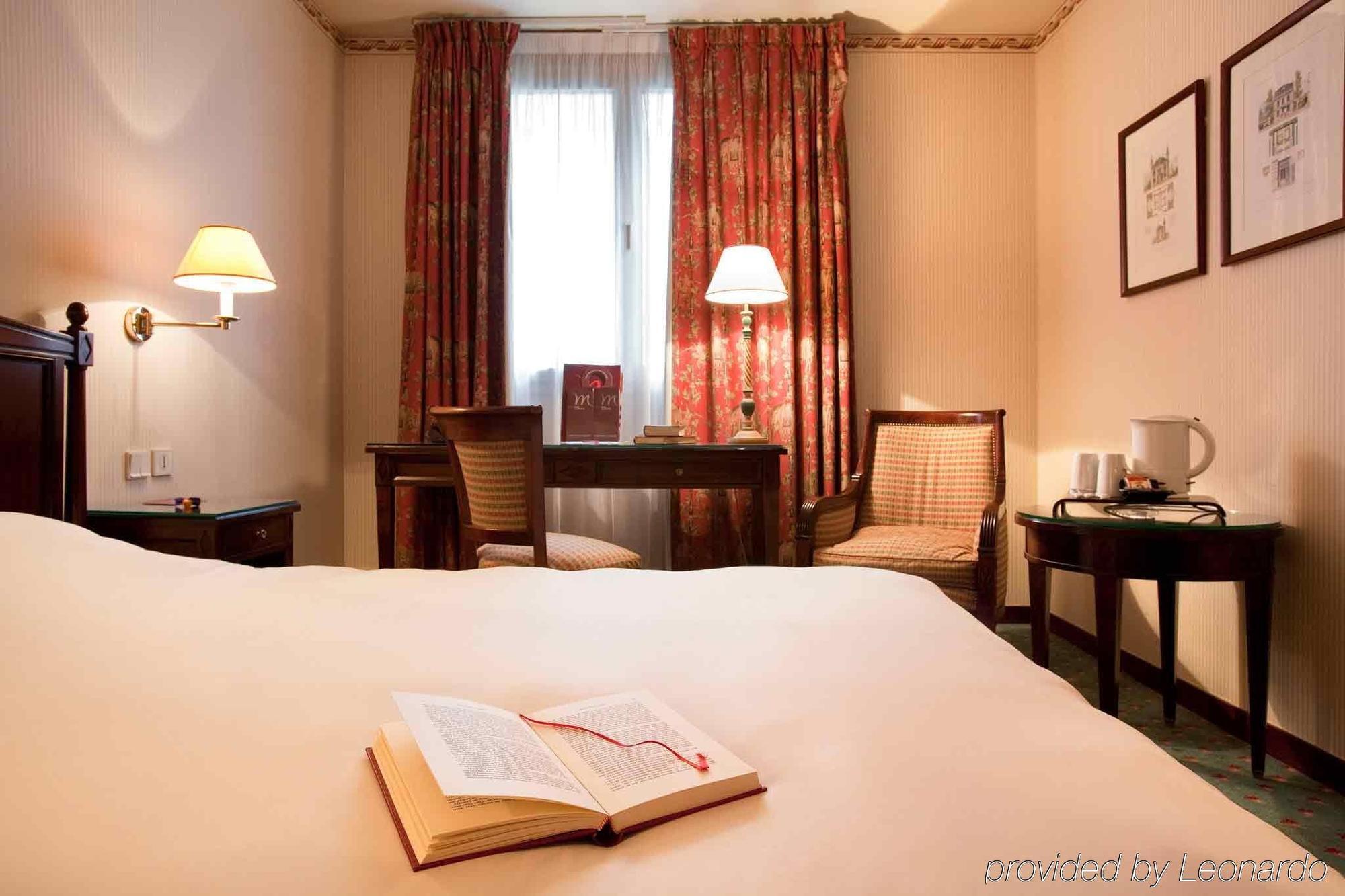 埃菲尔铁塔格雷内勒美居酒店 巴黎 客房 照片