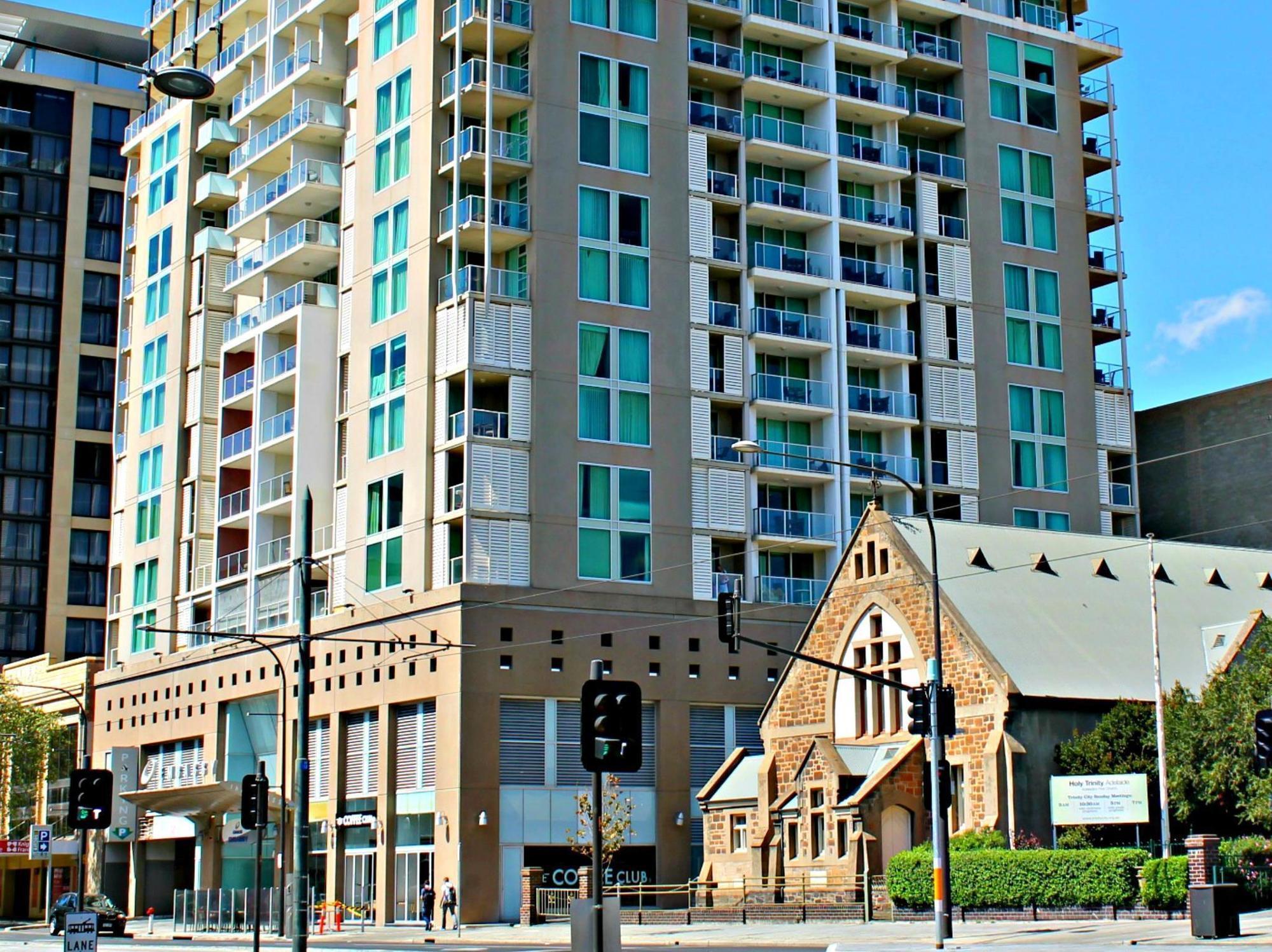Adelaide Dress Circle Apartments - North Terrace 外观 照片