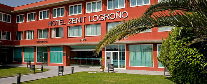 泽尼特洛格罗尼奥酒店 外观 照片