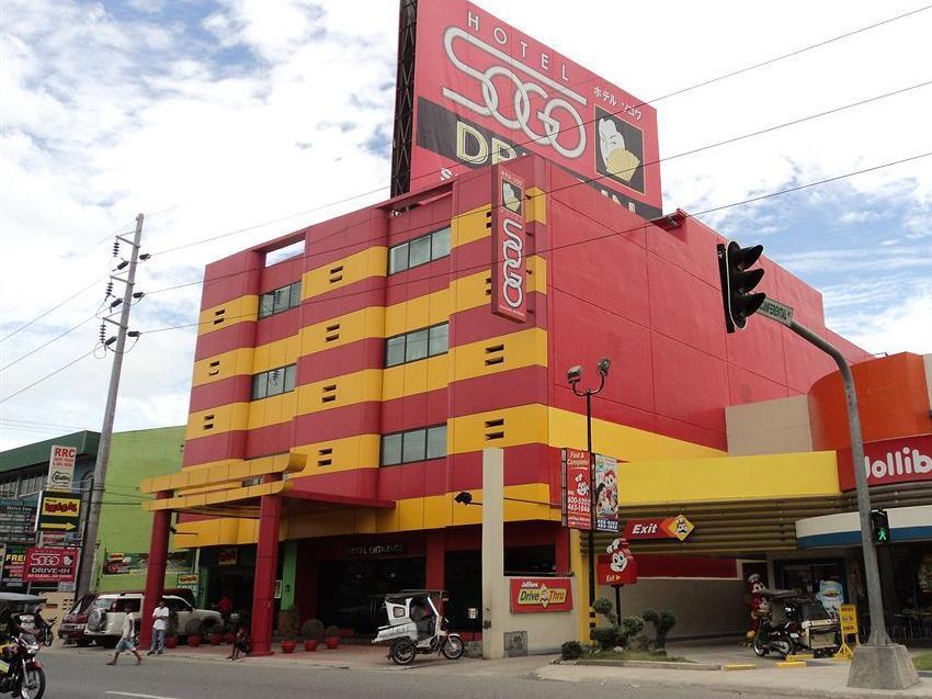 崇光卡巴维瑞酒店 Cabanatuan City 外观 照片