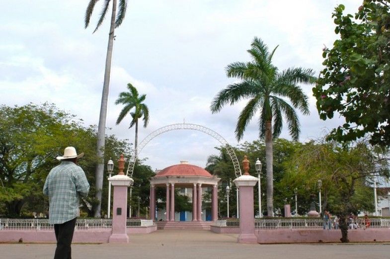 E Mascotte Hotel Remedios 外观 照片