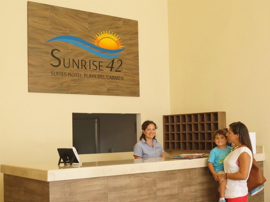 Sunrise 42 Suites Hotel 普拉亚卡门 外观 照片