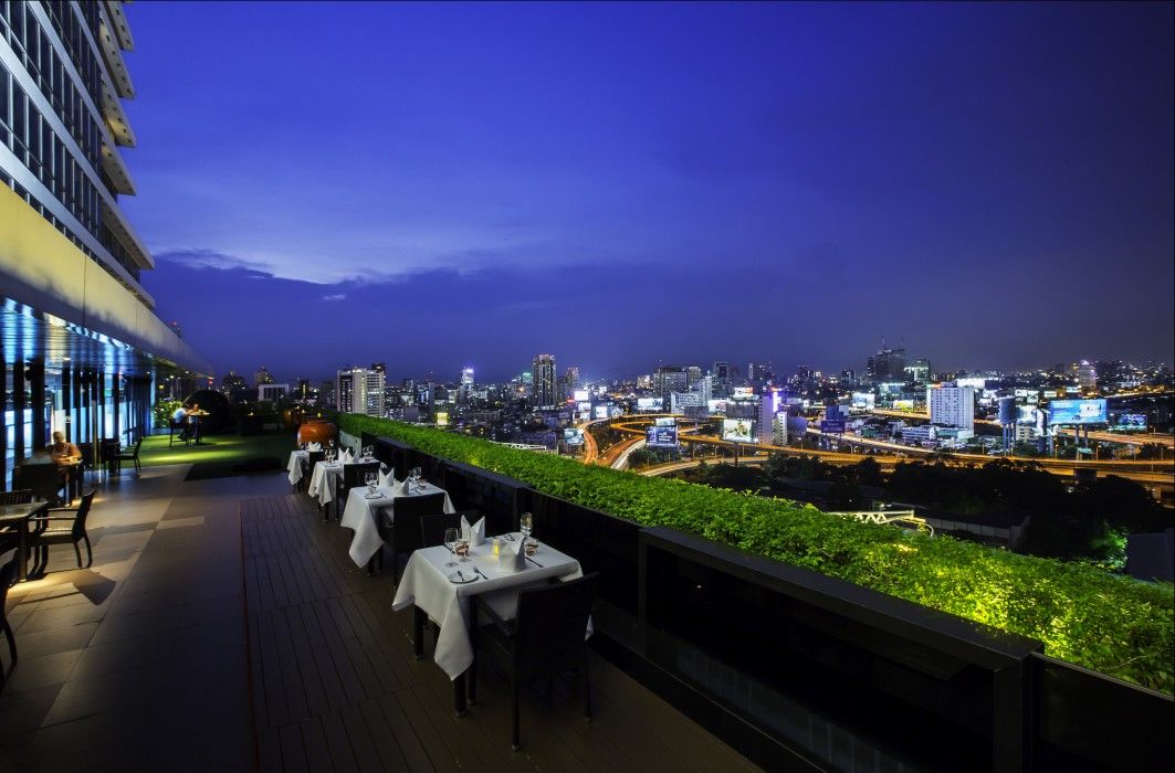 曼谷易思廷酒店 外观 照片