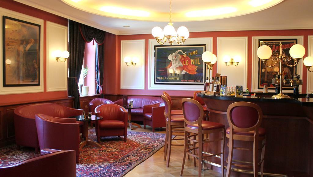 乌泽多姆宫殿酒店 奥斯特西巴德钦诺维茨 外观 照片
