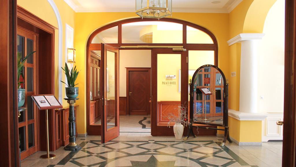 乌泽多姆宫殿酒店 奥斯特西巴德钦诺维茨 外观 照片