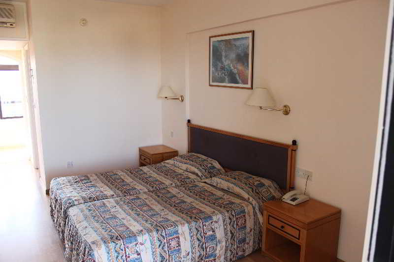 Episkopiana Hotel & Sport Resort Episkopi  外观 照片