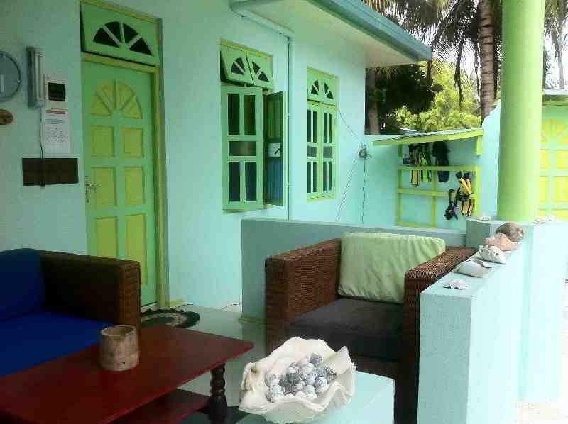 Kuri Tourist Guest House Ari Atoll 外观 照片