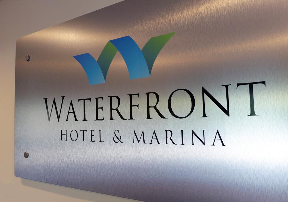 Waterfront Hotel And Marina Johnsburg 外观 照片
