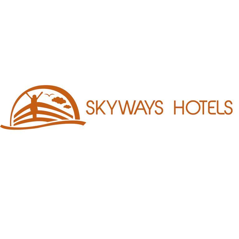 Skyways Hotel 斯劳 外观 照片