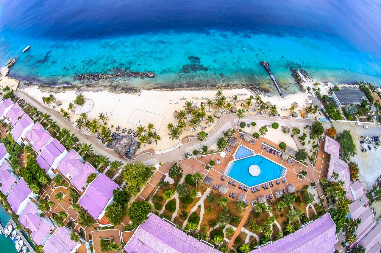 Van Der Valk Plaza Beach & Dive Resort Bonaire 克拉伦代克 外观 照片