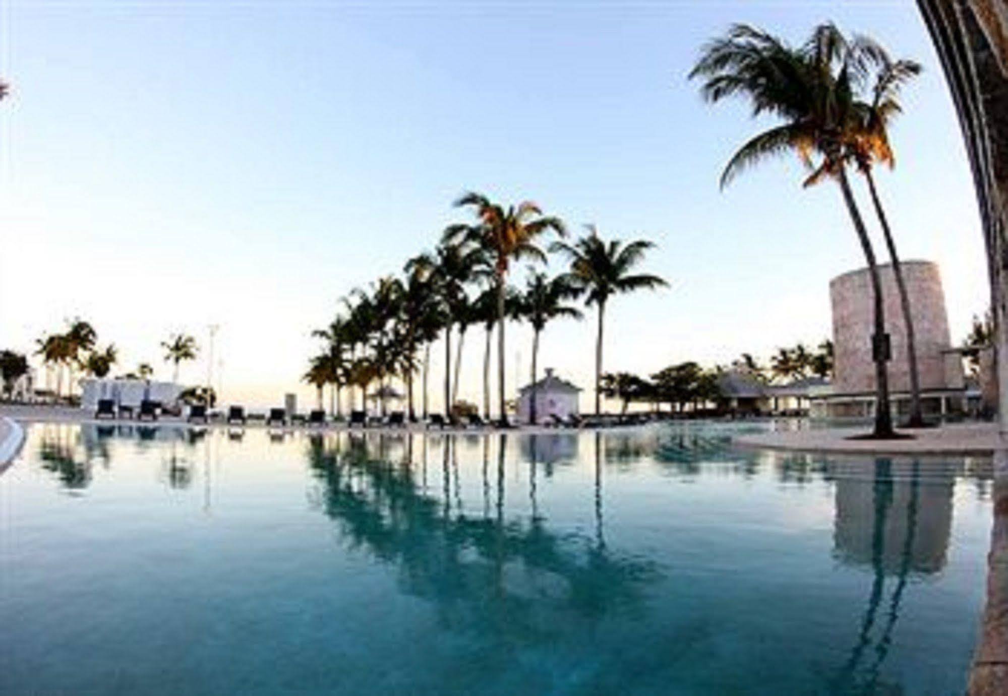 自由港市 Memories Grand Bahama酒店 外观 照片