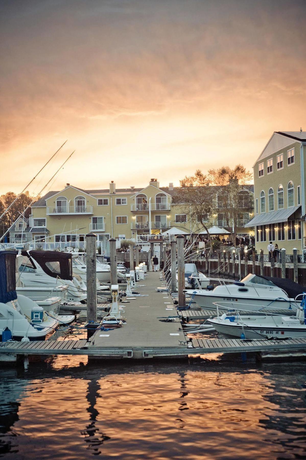 Saybrook Point Resort & Marina 旧赛布鲁克 外观 照片