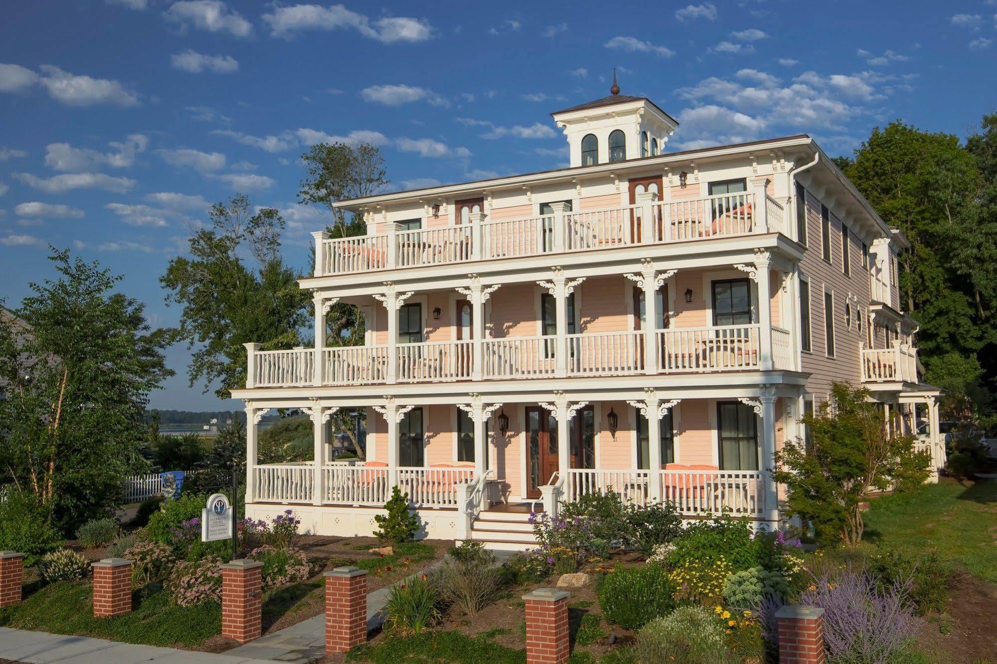 Saybrook Point Resort & Marina 旧赛布鲁克 外观 照片